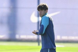 รอชูเสื้อ! ‘กิอู’ ตรวจร่างกายสิงห์ฉลุย