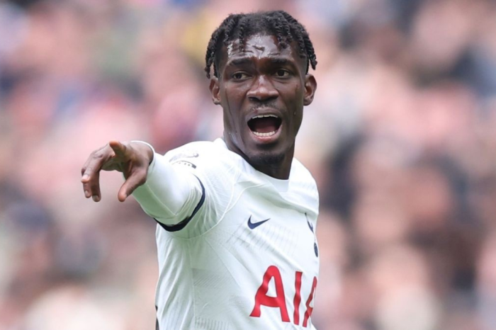 ‘บิสซูม่า’ โดนโจรยิงแก๊สน้ำตาก่อนฉกนาฬิกาหรู