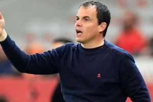 แมวดำตั้งกุนซือ ‘เลอ บริส’ จากลอริยองต์