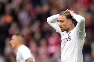 สองยักษ์มิลานควงแขนสน ‘แคช’ เสริมแบ็ค