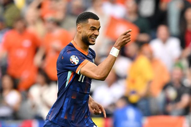 ฮอตชอตซูฮก ‘กัคโป’ โดดเด่นช่วยกังหันเข้ารอบ