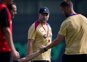 ‘ฟลิค’ เริ่มงานใหม่มาแหวก สั่งลูกทีมบาร์ซ่าตรวจฟัน