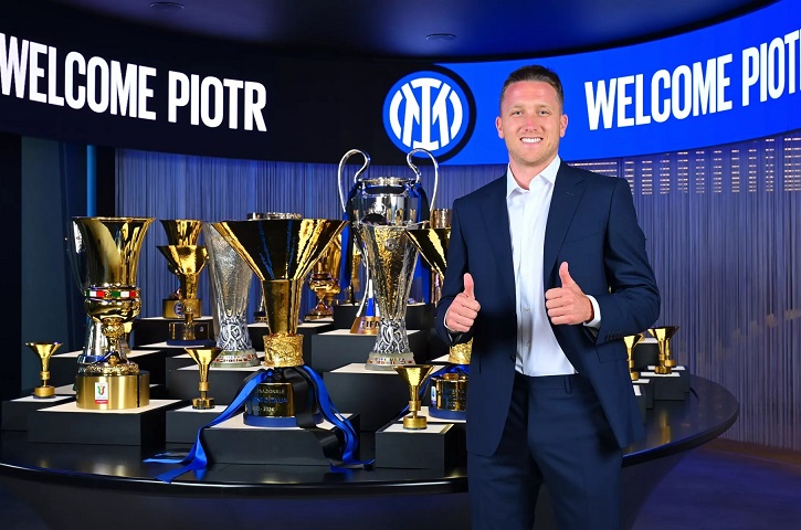 งูเช็คบิล ‘เซียลินสกี้’ เสริมกลางไร้ค่าตัว