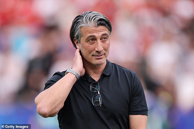 อัซซูรี่โดนมาแล้ว! ‘ยาคิน’ มั่นสวิสเก่งพอปราบสิงโต