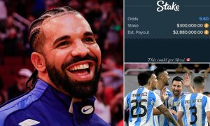 เมเปิ้ลภักดี! ‘เดร็ก’ แทงสวนแคนาดาคว่ำฟ้า-ขาวตัดเชือกโคปา