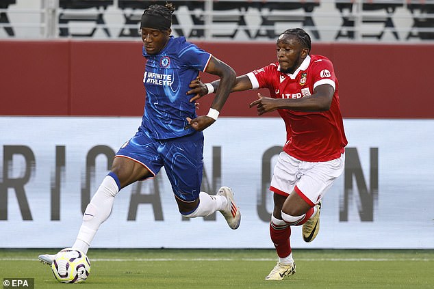 ไว้ใจผม! ‘มาดูเอเก้’ อาสายึดปีกขวาสิงห์