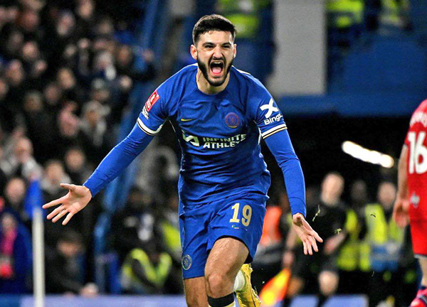 ‘โบรย่า’ เผยหลายทีมยื่นข้อเสนอ-มี ‘อิบรา’ เป็นไอดอล