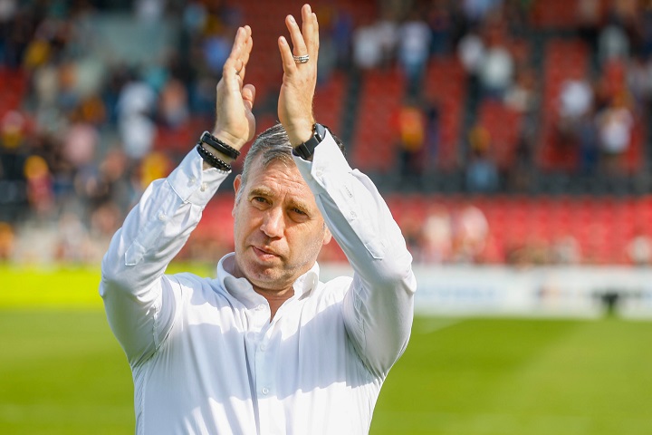 อีเกิลส์เฟิร์ม ‘ฮาเก้’ จอยผีช่วยงาน ETH