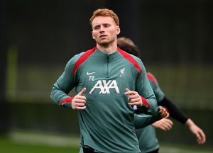 อาจอยู่ต่อ! หงส์ปัด 2 ทีมบุนเดสฯยื่นซื้อ ‘ฟาน เดน เบิร์ก’