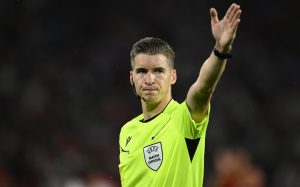 ยูฟ่าเลือก ‘เปาฝรั่งเศส’ ตัดสินนัดชิงยูโร