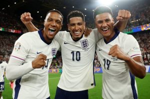 ‘วัตกินส์’ ชี้สิงโตเหมือน ‘ราชัน’ เล่นไม่ดียังคัมแบ็คได้