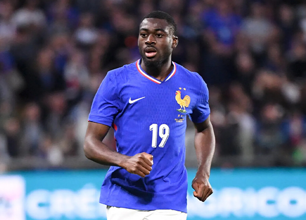 ไฮแจ็ค?! ผีเหล่ ‘โฟฟาน่า’ แต่มิลานยังเป็นทีมเต็ง