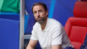 ห่วยแต่แชมป์?..’คาร์ร่า’ เชื่อผู้ดีกำลังท้าทายตรรกะฟุตบอล