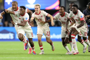 ‘แคนาดา’ ดวลเป้าผ่านเวเนฯ ลิ่วตัดเชือกฟ้าขาว