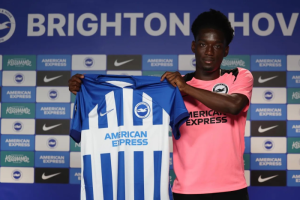 ไบรจ์ตันเซ็นฟรี ‘ดูเบอร์รี่’ เด็กปั้นปืน