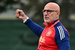 เราสูสี! ฟูเอนเต้ถ่อม ‘กระทิง’ ไม่ใช่ตัวเต็งนัดชิง