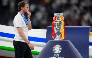 ปธ.เอฟเอแถลงขอบคุณทัพ ‘สิงโตคำราม’ สำหรับความพยายาม