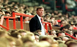 น่าคิด! ‘บิ๊กแซม’ เผยคำแนะนำ ‘ป๋า’ ไม่ควรซื้อนักเตะหลังทัวร์ทีมชาติ