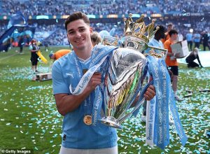 ‘อัลวาเรซ’ เตรียมแลนดิ้งสเปนปิดดีลหมีวันนี้