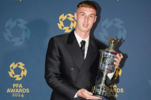 ‘พาลเมอร์’ คว้ารางวัลดาวรุ่งแห่งปี PFA