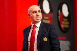 สื่อเผยแผน ‘ผี’ ตั้งเป้าแชมป์ลีกภายใน 2028