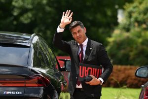 มิลานจ่อเด้ง ‘ฟอนเซก้า’ พ้นกุนซือหากพ่ายงูอาทิตย์นี้