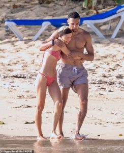 ปิดฉากรักฉ่ำ 5 ด.! ‘ไอริส’ แยกทาง TAA เหลือแค่เพื่อน