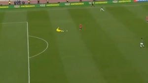 ประตูชุลมุน! ชิลียิงเจ๊าจากจังหวะนายด่านโบลิเวียเจ็บ