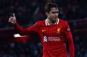 ‘สล็อท’ ยินดี ‘เคียซ่า’ โชว์ฟิตสตาร์ตนัดแรก