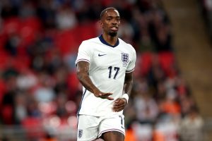 ‘คาร์สลี่ย์’ เปิดกว้างเรียก ‘โทนี่ย์’ ติดทัพแม้เล่นในซาอุฯ