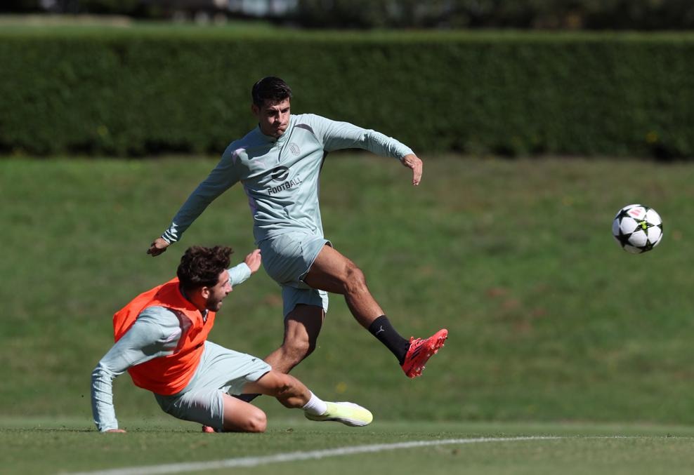 หงส์หนีบ ‘เคียซ่า’ บุกมิลาน, ราชันได้ 2 แข้งคืนทัพดวลม้าขาว…ปรีวิว UCL