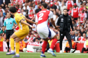 โค้ชไบรจ์ตันเชื่อ ‘ไรซ์’ ควรแดงตั้งแต่ครึ่งแรก