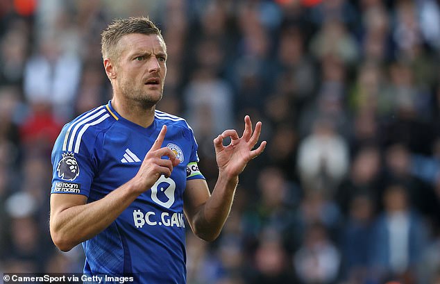 เจ้าป่าได้ JWP พ้นแบนเจอจิ้งจอก…ปรีวิว พรีเมียร์ลีก