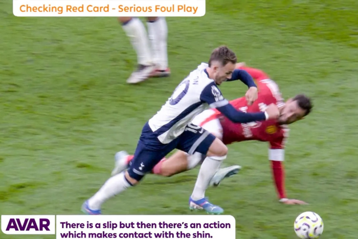 ผู้ช่วยผิด! ‘เว็บบ์’ รับ ‘บรูโน่’ ไม่ควรแดง