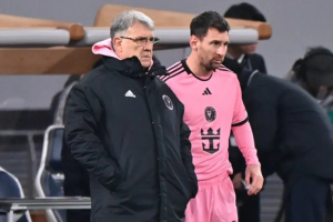 สื่อโหม ‘มาร์ติโน่’ ไขก๊อกลากุนซือไมอามี่