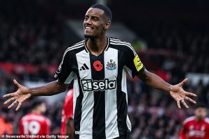 สาลิกาขอ 115 ลป.! สิงห์ร่วมแจมปืนสนคว้า ‘อิซาค’