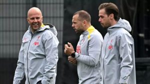 หงส์กุมขมับ! ส่อเสีย ‘ไฮติงก้า’ มวยโลกสนทาบคุมทัพ