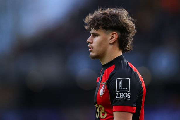 ผีขึ้นเต็งสอย ‘เคอร์เคซ’ หลังหงส์ติดใจ ‘โรบินสัน’