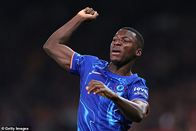 ‘ไคเซโด้’ ฝันเป็นจริงแฟนสิงห์แจกความรัก