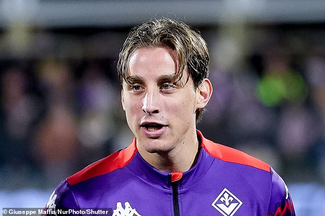 ‘โบเว่’ เตรียมเข้าสนามเชียร์ม่วงหนแรกคืนนี้