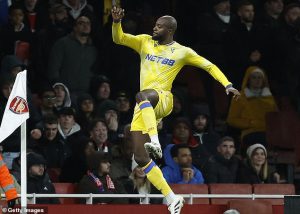 พาเลซใช้ออปชั่นยืดสัญญา ‘มาเตต้า’ ถึงปี 2027