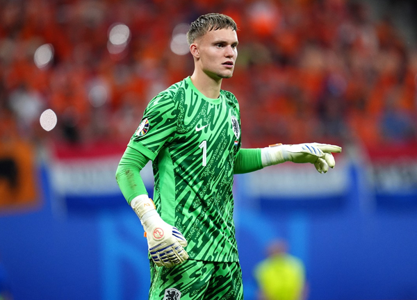 ผีวาง ‘แฟร์บรูคเค่น’ อีกตัวเลือกกดดันโอนาน่า