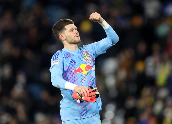 ปูดผีเล็งดึง ‘เมส์ลิเยร์’ กดดันตำแหน่งโอนาน่า