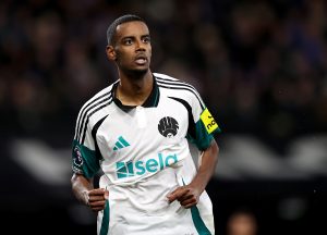 บิ๊กทีมสู้มั้ย?! สาลิกาปักค่าตัว ‘อิซัค’ อย่างน้อย 150 ลป.