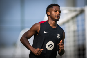 ‘ฟาติ’ ไม่หยุดคริสต์มาสขอซ้อมที่ ‘บาร์ซ่า’