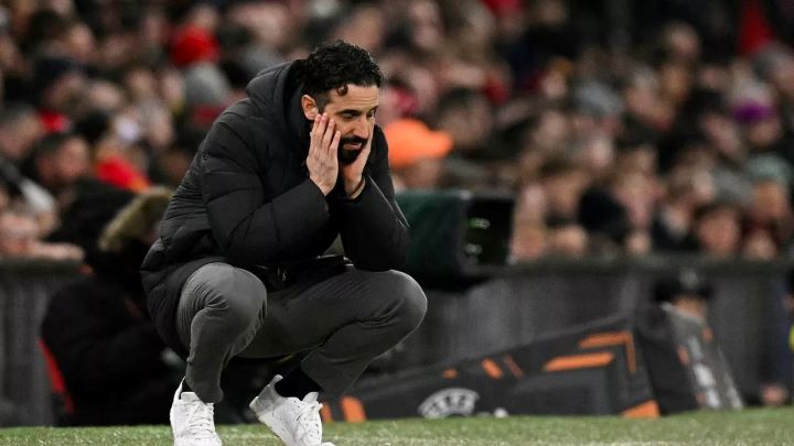 บอสเจ๋งเผยเปลี่ยน ‘เดอ ลิกต์+โยโร่’ เหตุมีอาการเจ็บ