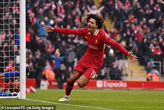 หงส์พร้อมปล่อยยืม ‘แดนส์’ เสริมกระดูก