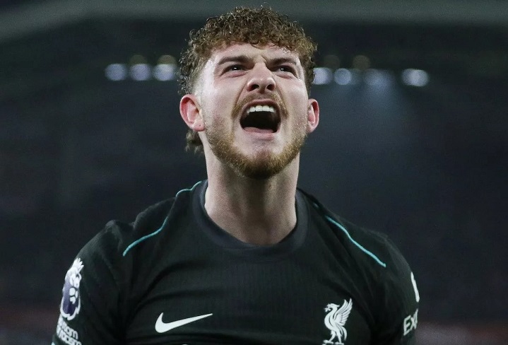 ไม่ยอมแพ้! ‘เอลเลียตต์’ ปัดข่าวลา ‘หงส์’ ขออยู่สู้แย่งตำแหน่ง