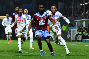 ตกรอบช็อค! ‘ลียง’ แพ้ทีมสมัครเล่นร่วงบอลถ้วย