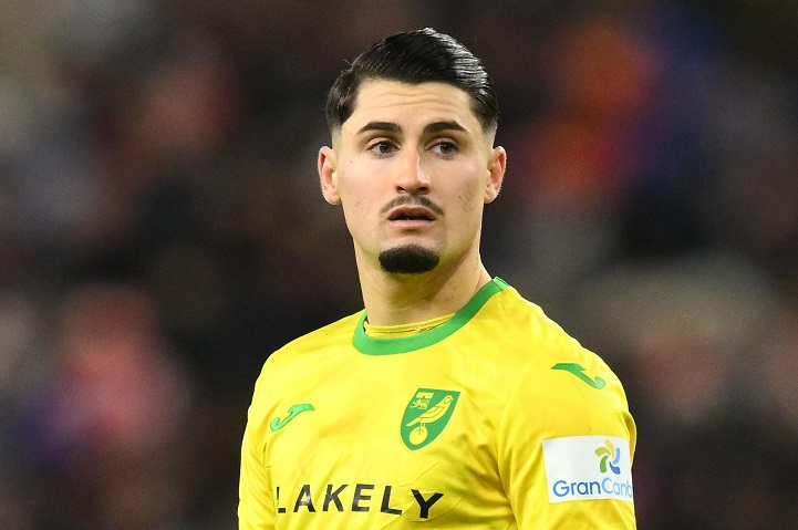 ‘แข้งนอริช’ ถุยน้ำลายใส่คู่แข่งโดนแบน 6 นัด